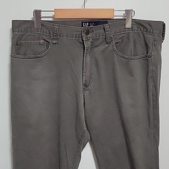 Men's Gap Denim Slim Trousers | Size 34x32 - Picture 3 of 13